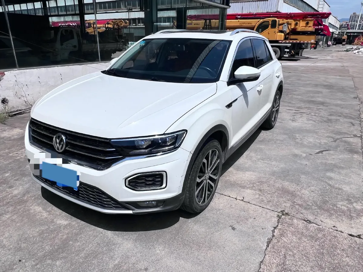 2020 Volkswagen T-Roc 1.4T 150HP L4 7DCT,autocango,china used car exporter,china ev exporter,chinese used car exporter,chinese used ev exporter