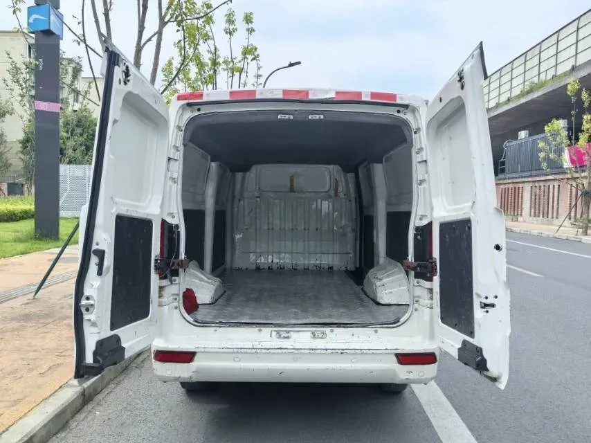 2024 JMC E LuShun V6 BEV 41.86KWH,autocango,china used car exporter,china ev exporter,chinese used car exporter,chinese used ev exporter