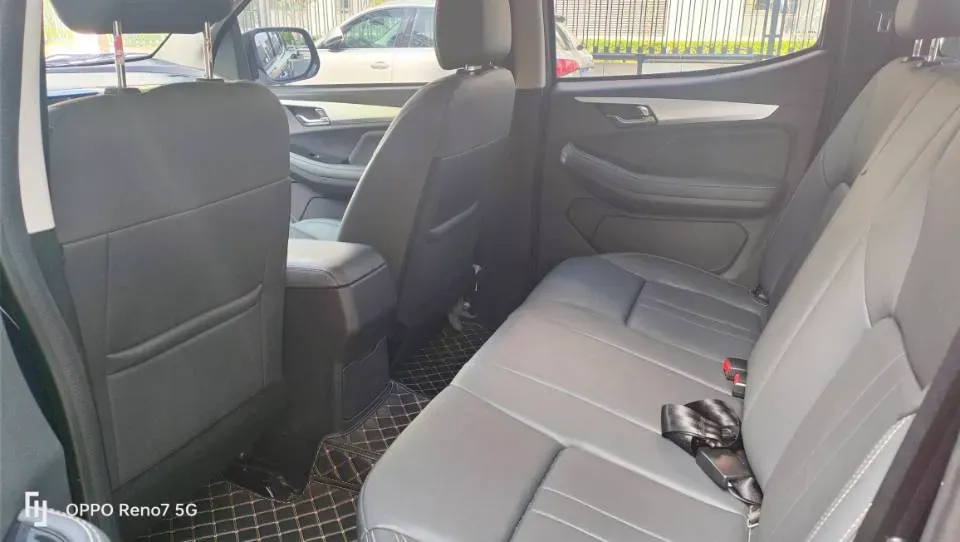 2024 Isuzu Jim 2.8T 120HP L4 5MT,autocango,china used car exporter,china ev exporter,chinese used car exporter,chinese used ev exporter