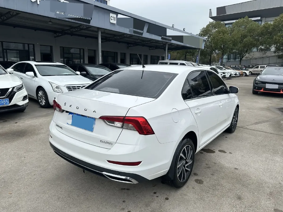 2020 Skoda Rapid 1.5L 112HP L4 6AT,autocango,china used car exporter,china ev exporter,chinese used car exporter,chinese used ev exporter