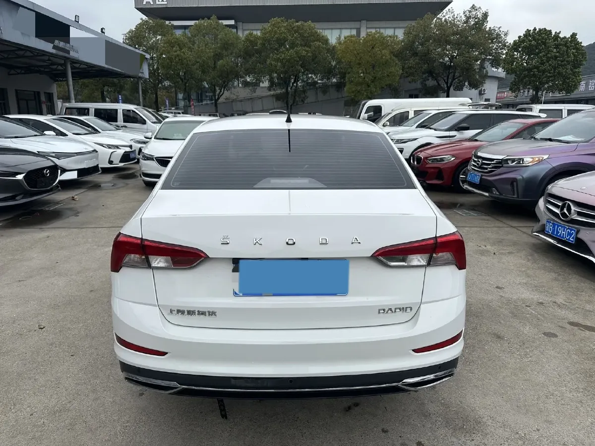 2020 Skoda Rapid 1.5L 112HP L4 6AT,autocango,china used car exporter,china ev exporter,chinese used car exporter,chinese used ev exporter