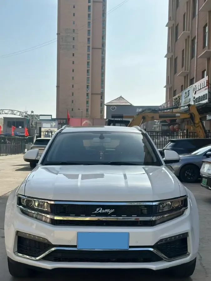 2018 Zotye Damy X7 2.0T 190HP L4 8AT,autocango,china used car exporter,china ev exporter,chinese used car exporter,chinese used ev exporter