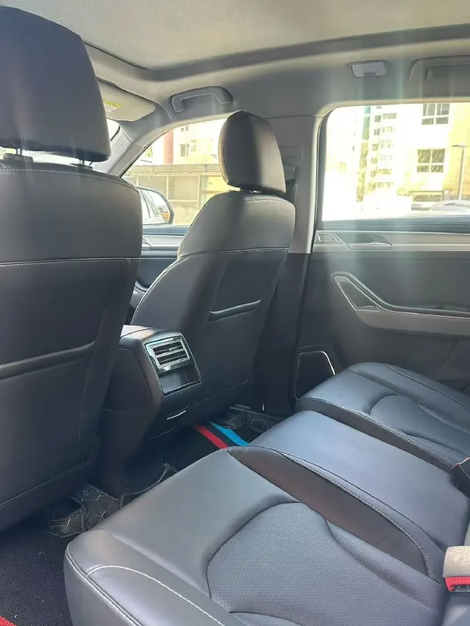2018 Zotye Damy X7 2.0T 190HP L4 8AT,autocango,china used car exporter,china ev exporter,chinese used car exporter,chinese used ev exporter