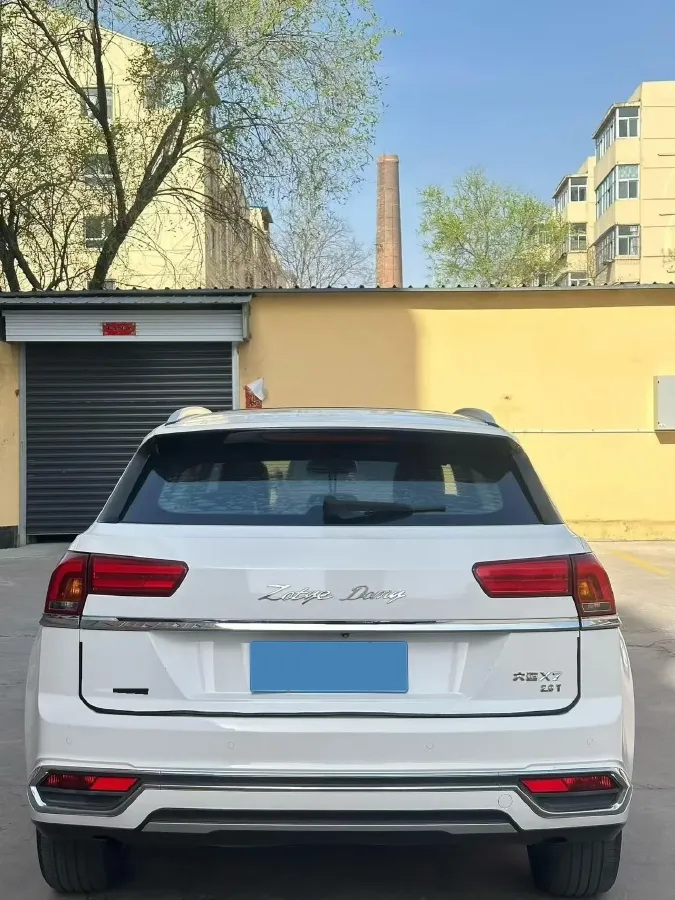 2018 Zotye Damy X7 2.0T 190HP L4 8AT,autocango,china used car exporter,china ev exporter,chinese used car exporter,chinese used ev exporter
