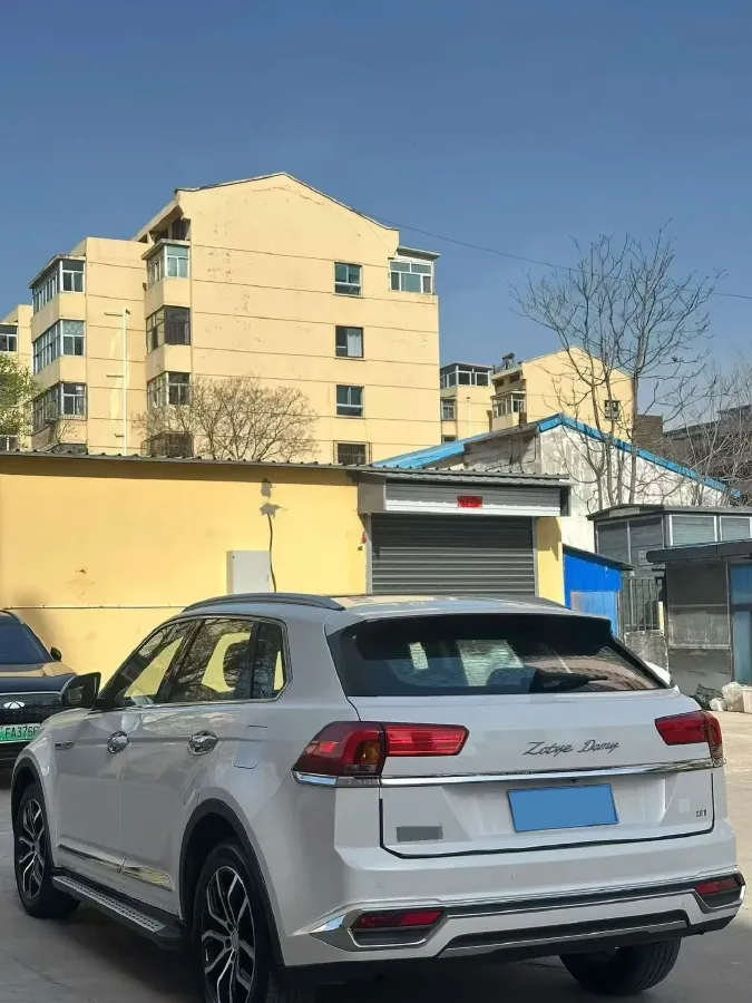 2018 Zotye Damy X7 2.0T 190HP L4 8AT,autocango,china used car exporter,china ev exporter,chinese used car exporter,chinese used ev exporter