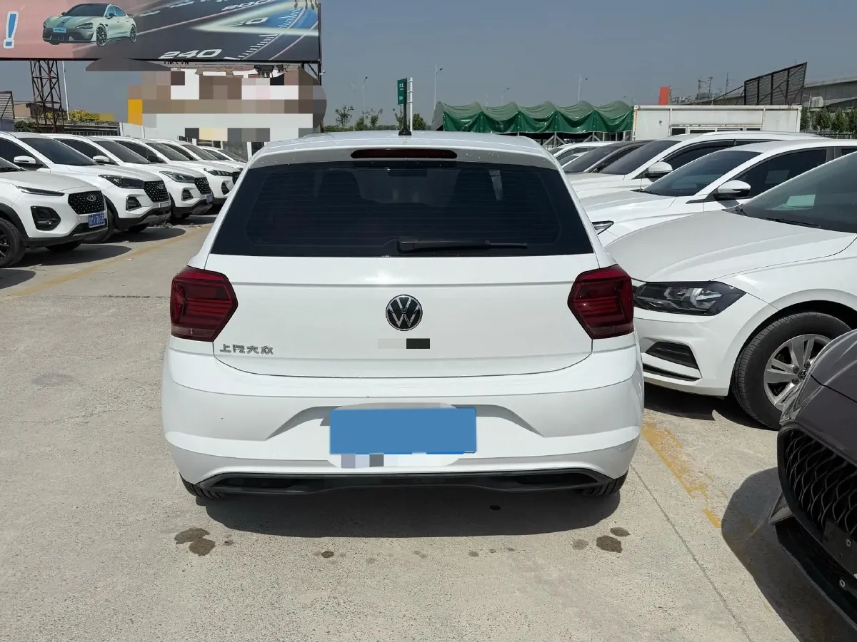 2023 Volkswagen Polo 1.5L 113HP L4 6AT,autocango,china used car exporter,china ev exporter,chinese used car exporter,chinese used ev exporter