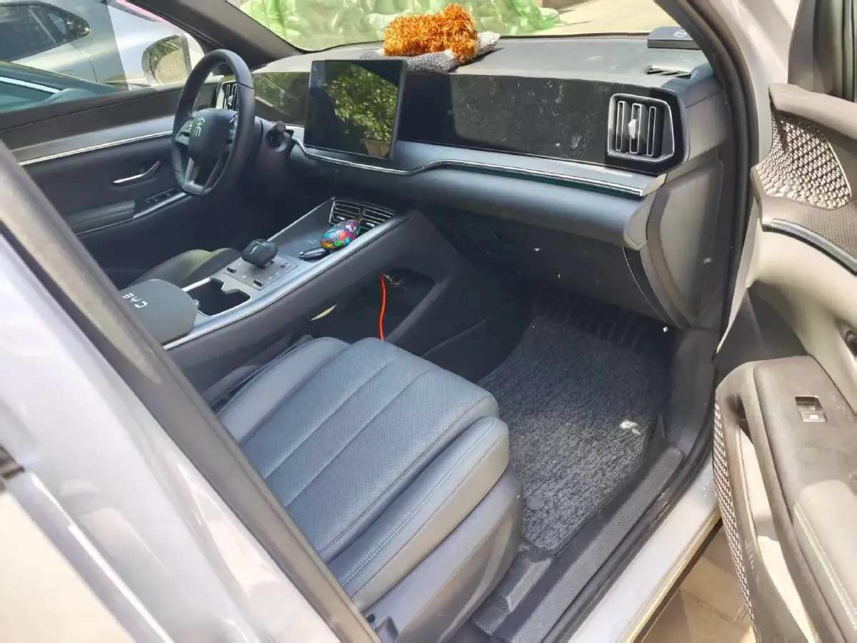 2025 BYD Song Pro 1.5L 101HP L4 E-CVT PHEV 12.9KWH,autocango,china used car exporter,china ev exporter,chinese used car exporter,chinese used ev exporter