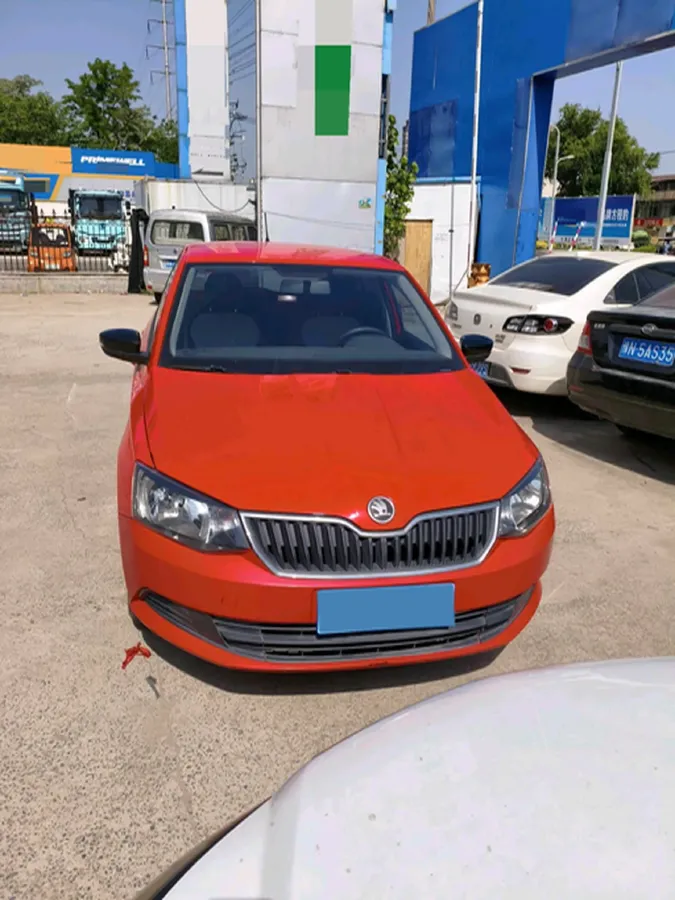 2017 Skoda Fabia 1.4L 90HP L4 6AT,autocango,china used car exporter,china ev exporter,chinese used car exporter,chinese used ev exporter