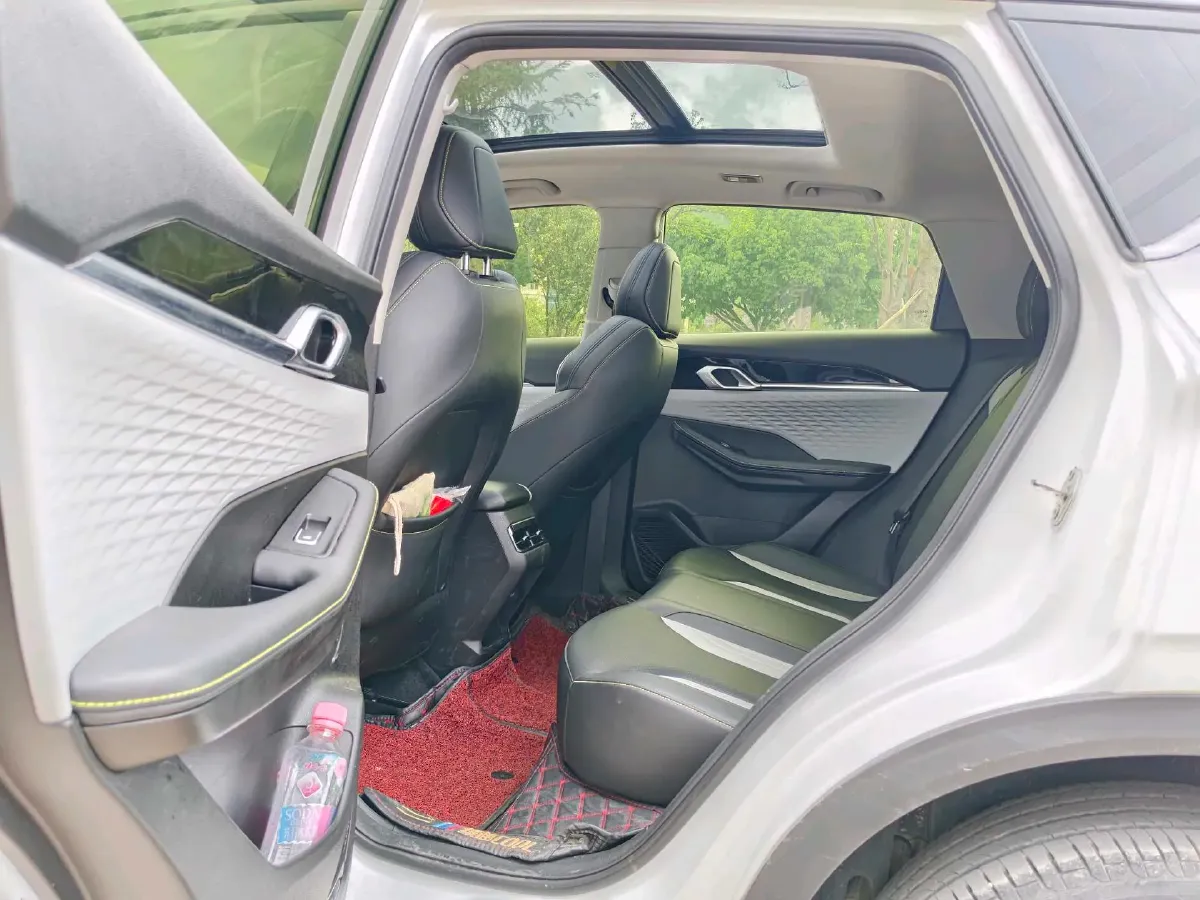 2022 Geely Coolray 1.5T 181HP L4 7DCT,autocango,china used car exporter,china ev exporter,chinese used car exporter,chinese used ev exporter