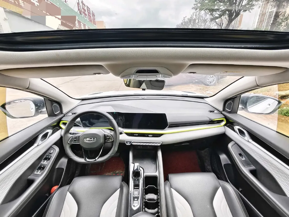 2022 Geely Coolray 1.5T 181HP L4 7DCT,autocango,china used car exporter,china ev exporter,chinese used car exporter,chinese used ev exporter