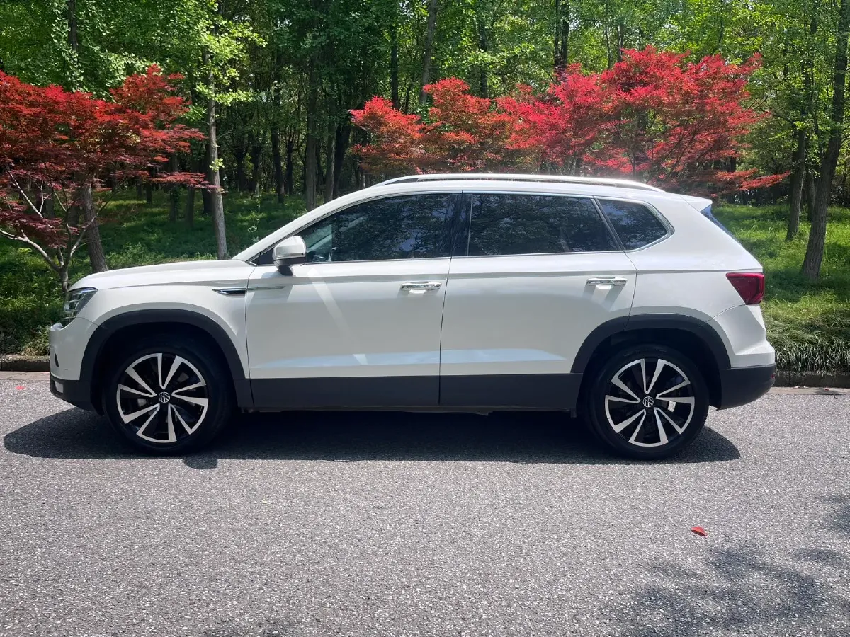 2021 Volkswagen Tharu 1.4T 150HP L4 7DCT,autocango,china used car exporter,china ev exporter,chinese used car exporter,chinese used ev exporter