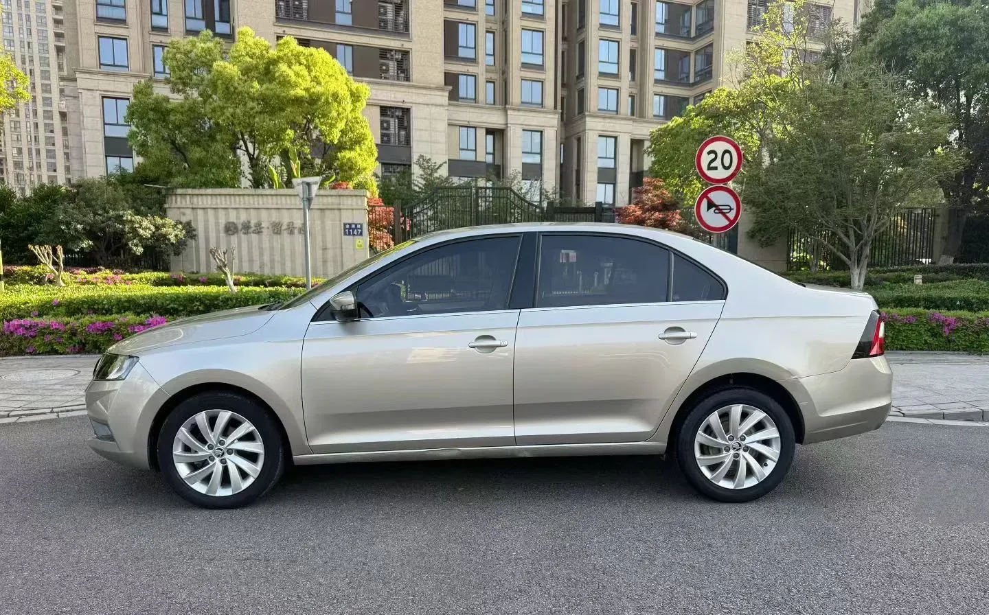 2019 SWM G01 1.5T 156HP L4 6AT,autocango,china used car exporter,china ev exporter,chinese used car exporter,chinese used ev exporter