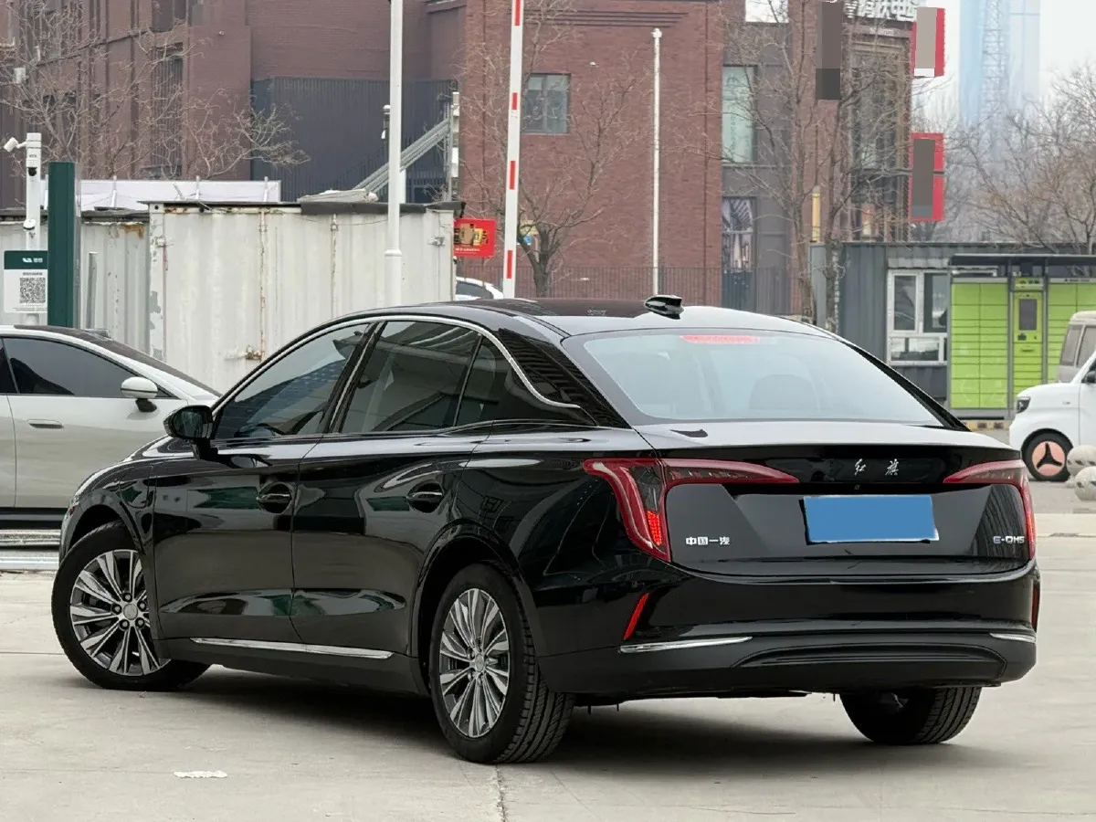 2023 HongQi E-QM5 BEV 82KWH,autocango,china used car exporter,china ev exporter,chinese used car exporter,chinese used ev exporter