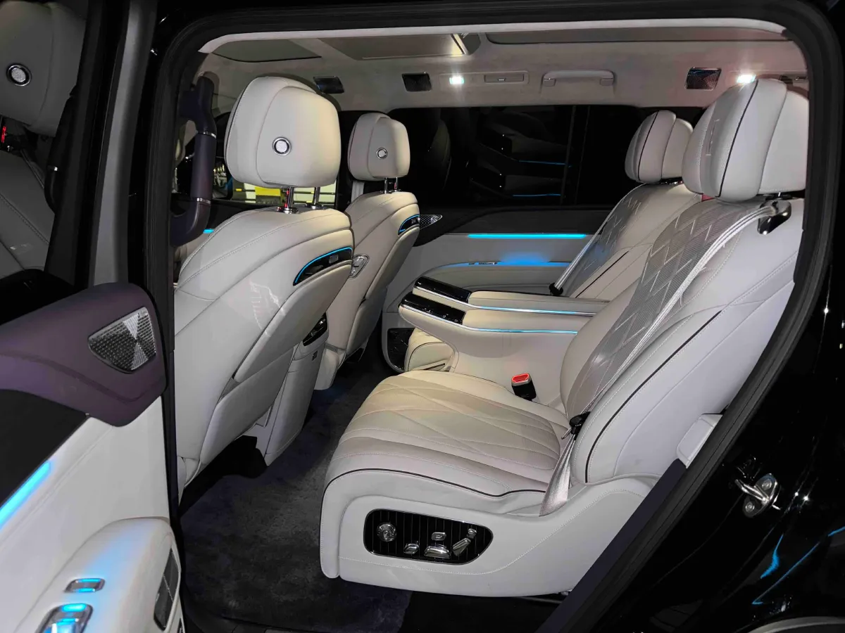 2025 YangWang U8 L REEV 272HP REEV,autocango,china used car exporter,china ev exporter,chinese used car exporter,chinese used ev exporter