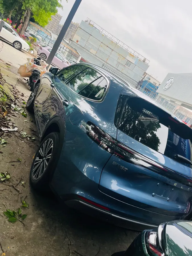 2026 Geely Galaxy Starship 7 1.5L 112HP L4 1DHT PHEV,autocango,china used car exporter,china ev exporter,chinese used car exporter,chinese used ev exporter