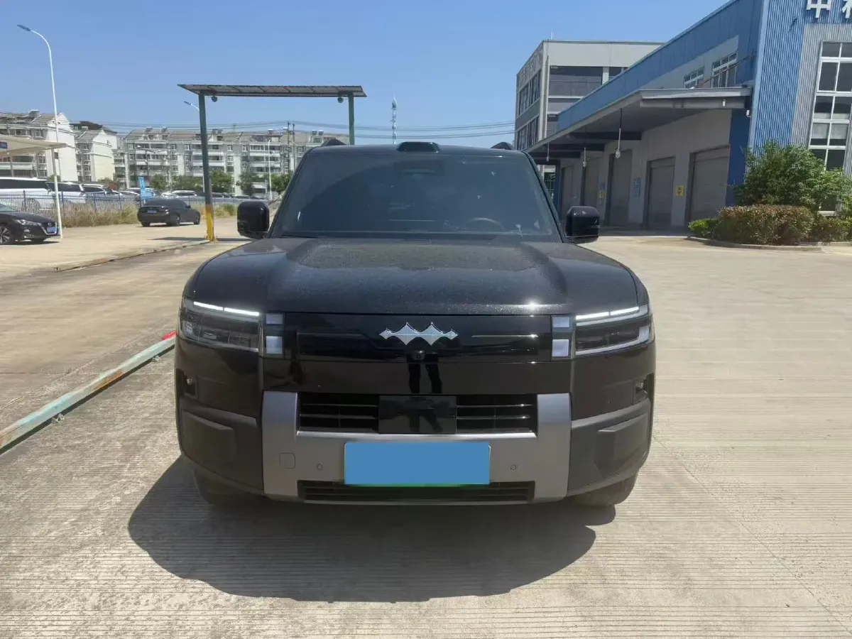2025 FangChengBao Tai 7 1.5T 156HP L4 E-CVT PHEV,autocango,china used car exporter,china ev exporter,chinese used car exporter,chinese used ev exporter