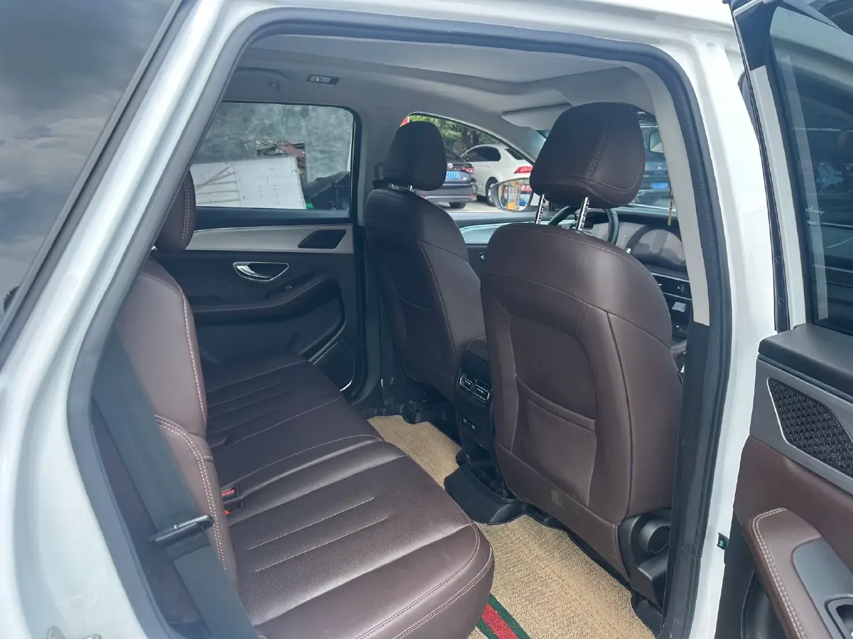 2021 Jetour X90 1.6T 197HP L4 7DCT,autocango,china used car exporter,china ev exporter,chinese used car exporter,chinese used ev exporter