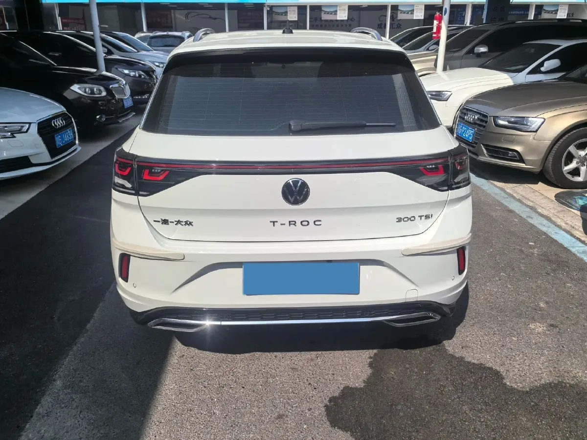 2024 Volkswagen T-Roc 1.5T 160HP L4 7DCT,autocango,china used car exporter,china ev exporter,chinese used car exporter,chinese used ev exporter