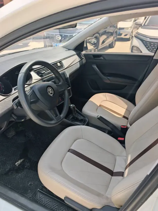 2019 Skoda Rapid Spaceback 1.5L 110HP L4 6AT,autocango,china used car exporter,china ev exporter,chinese used car exporter,chinese used ev exporter