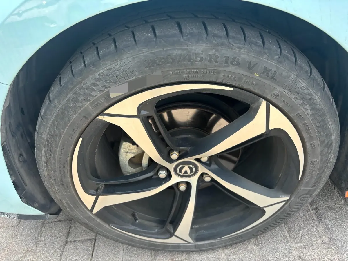 2023 ChangAn UNI-V 1.5T 188HP L4 7DCT,autocango,china used car exporter,china ev exporter,chinese used car exporter,chinese used ev exporter