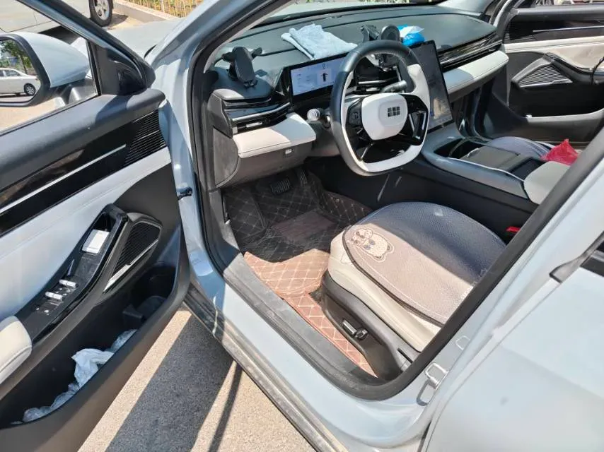 2023 Geely Galaxy L6 1.5T 163HP L4 3DHT PHEV,autocango,china used car exporter,china ev exporter,chinese used car exporter,chinese used ev exporter