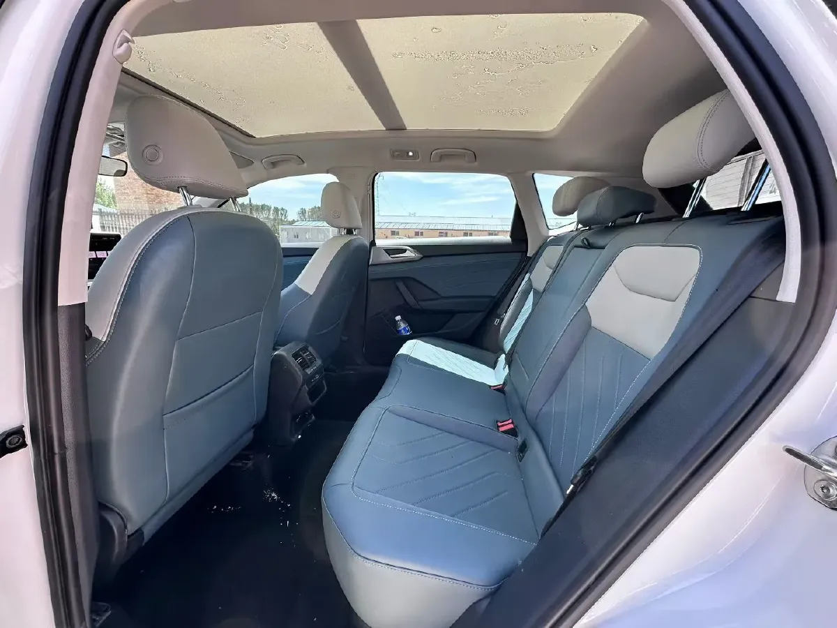 2024 Volkswagen Tharu 1.5T 160HP L4 7DCT,autocango,china used car exporter,china ev exporter,chinese used car exporter,chinese used ev exporter