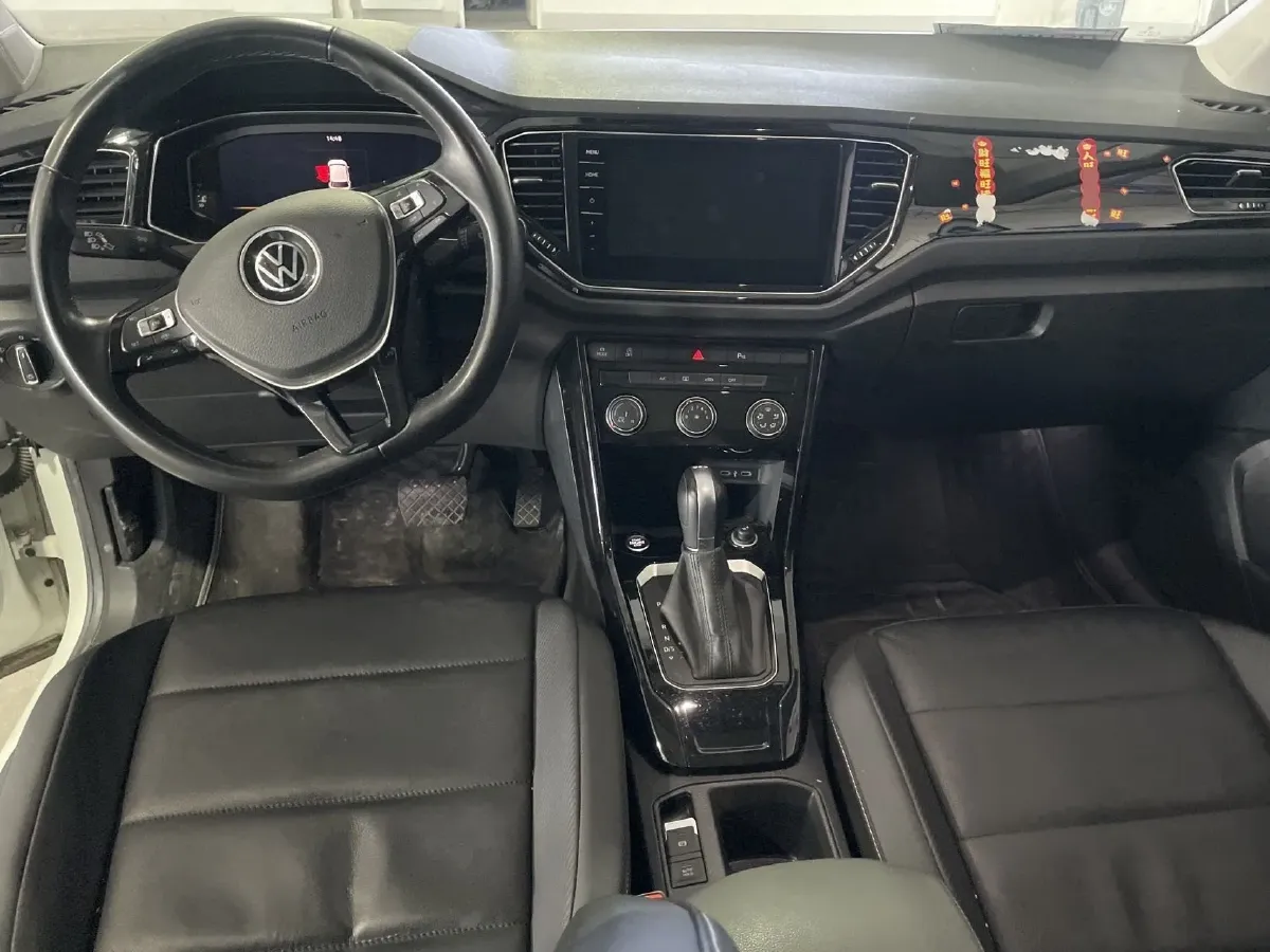 2022 Volkswagen T-Roc 1.4T 150HP L4 7DCT,autocango,china used car exporter,china ev exporter,chinese used car exporter,chinese used ev exporter