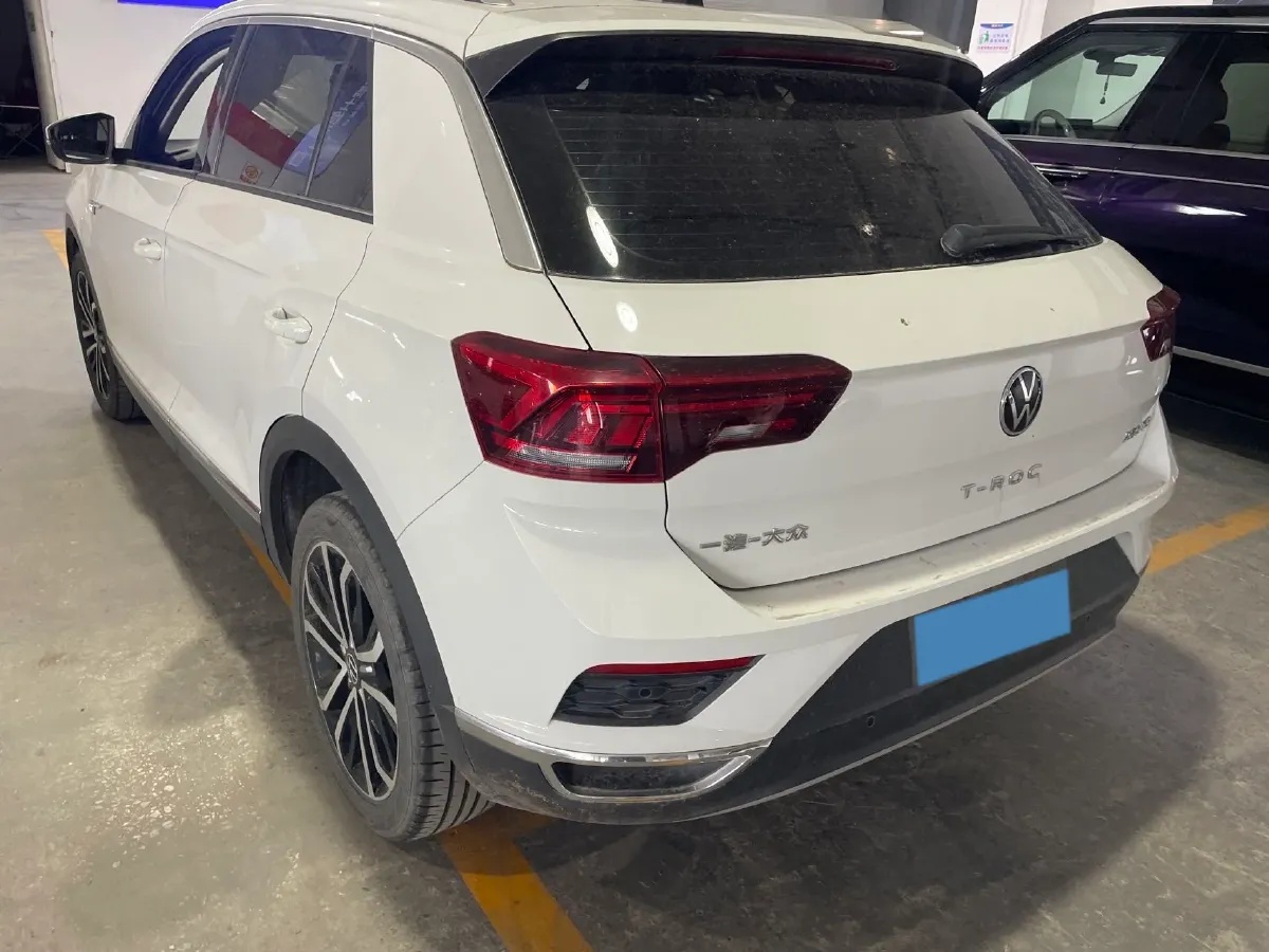 2022 Volkswagen T-Roc 1.4T 150HP L4 7DCT,autocango,china used car exporter,china ev exporter,chinese used car exporter,chinese used ev exporter