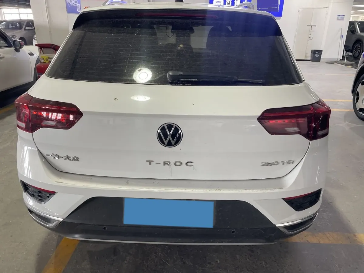 2022 Volkswagen T-Roc 1.4T 150HP L4 7DCT,autocango,china used car exporter,china ev exporter,chinese used car exporter,chinese used ev exporter