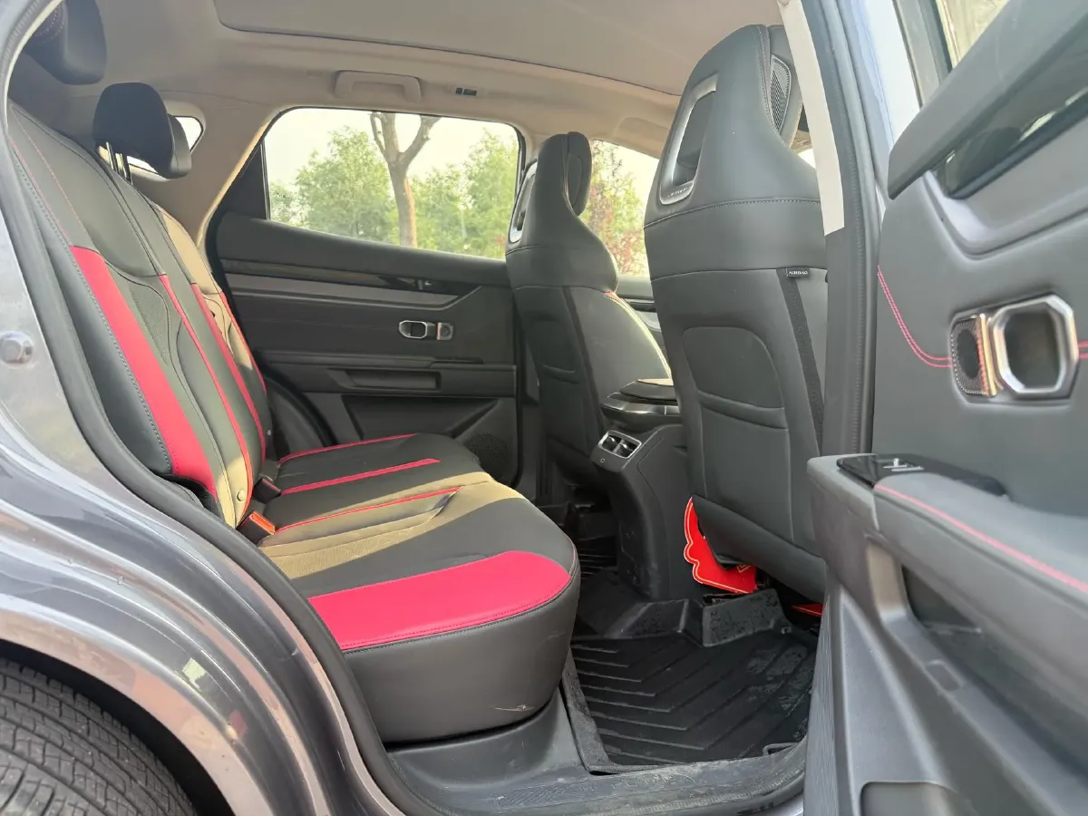 2024 Jetour DASHING 1.6T 197HP L4 7DCT,autocango,china used car exporter,china ev exporter,chinese used car exporter,chinese used ev exporter