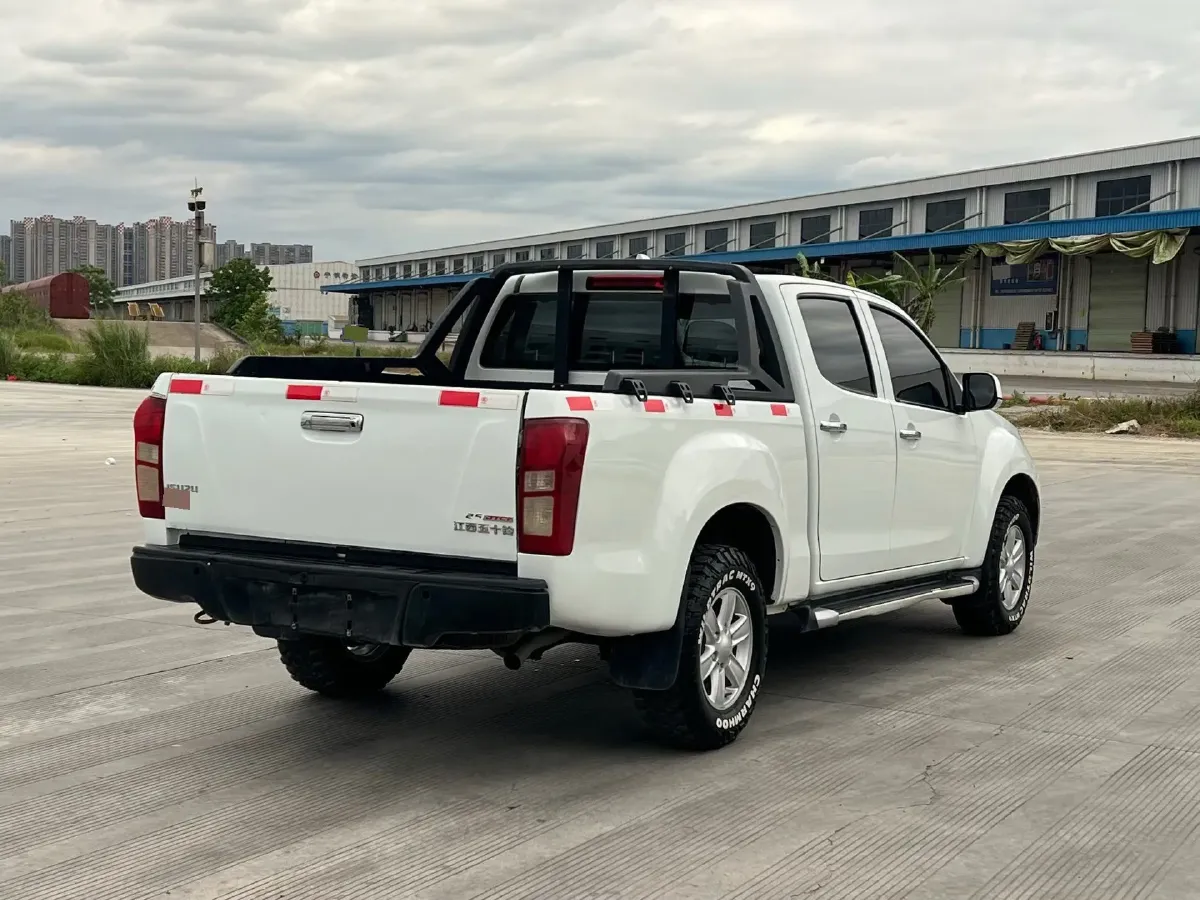 2020 Isuzu LingTuo 2.5T 150HP L4 6MT,autocango,china used car exporter,china ev exporter,chinese used car exporter,chinese used ev exporter