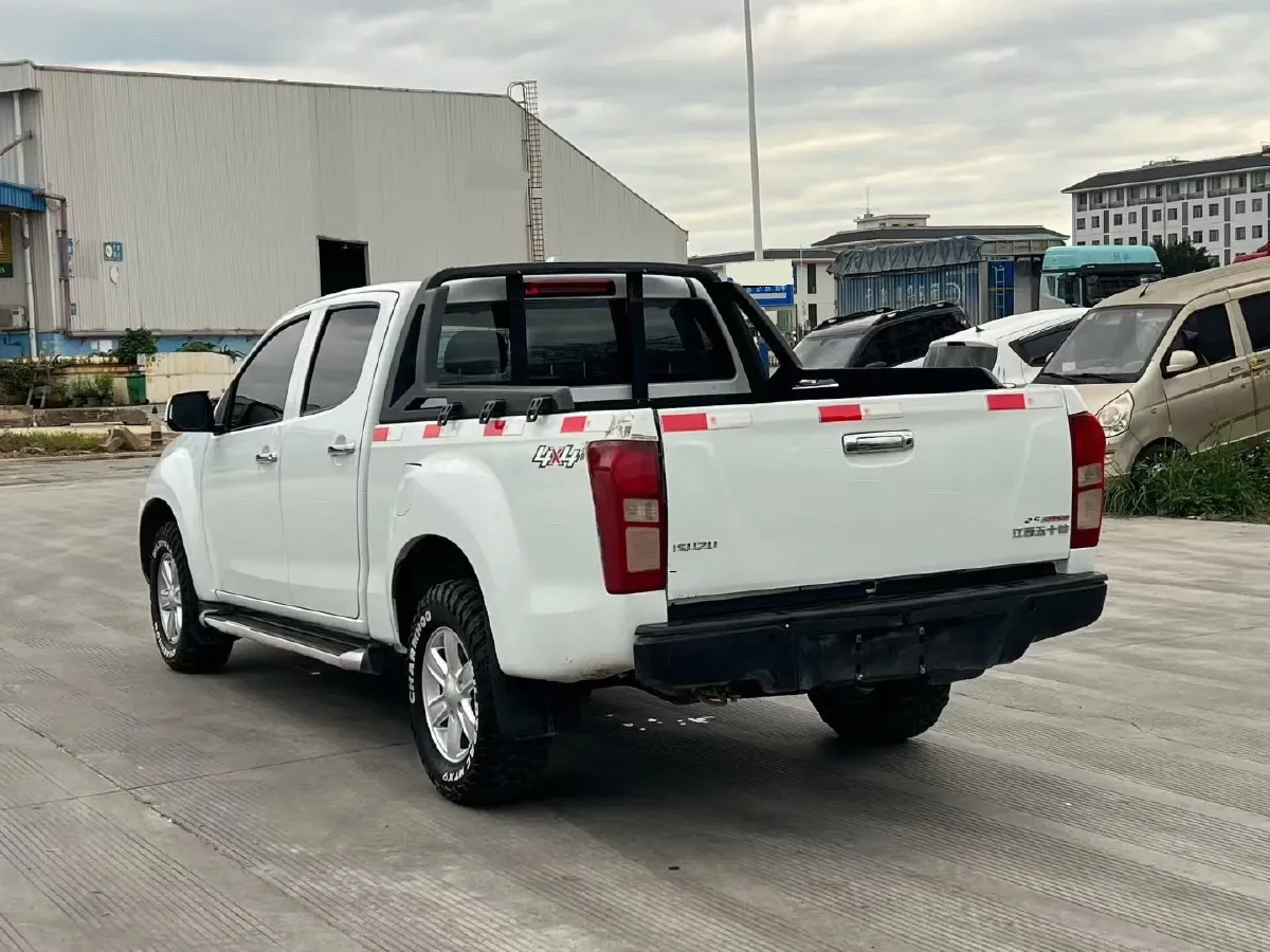 2020 Isuzu LingTuo 2.5T 150HP L4 6MT,autocango,china used car exporter,china ev exporter,chinese used car exporter,chinese used ev exporter