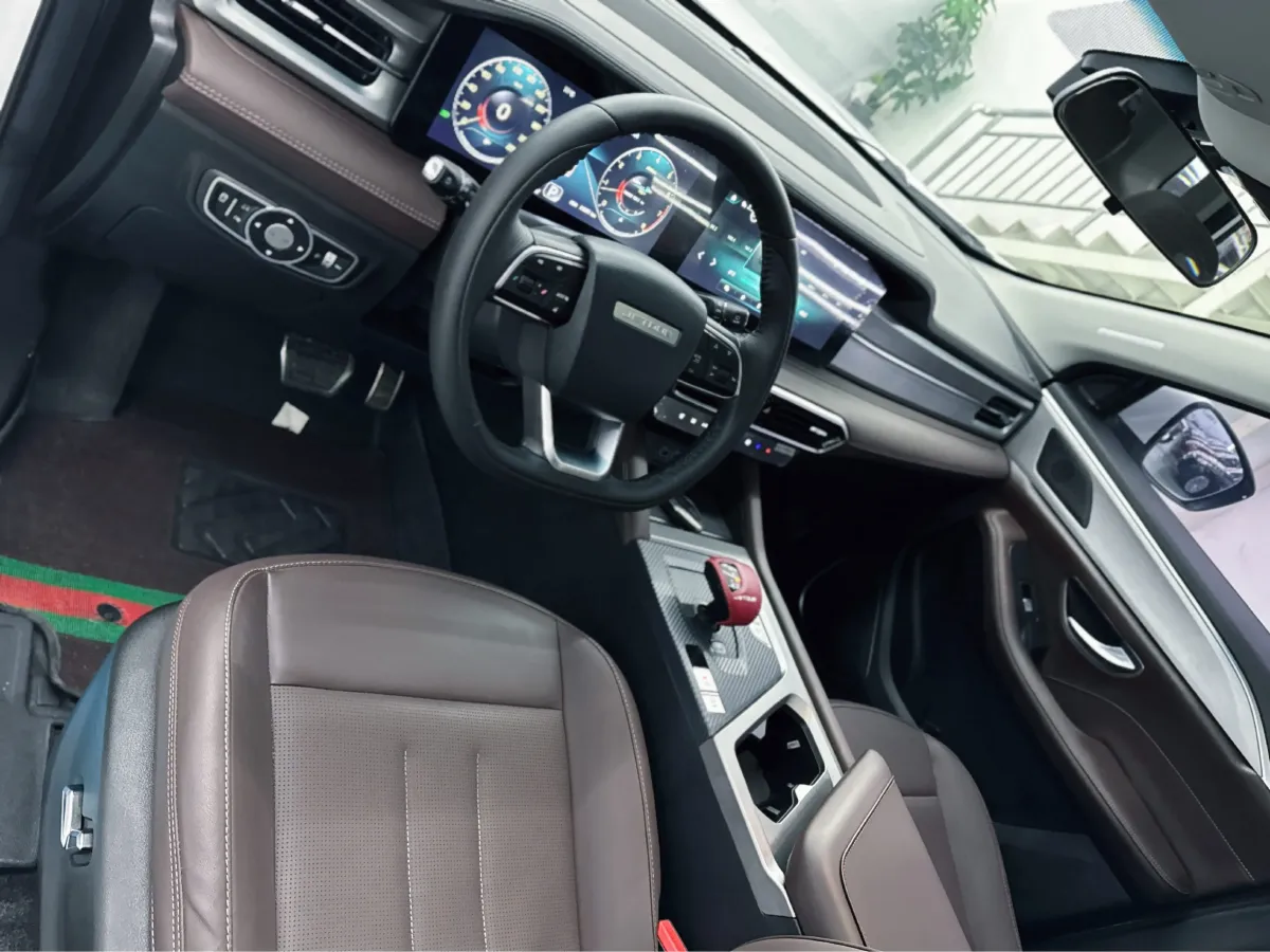 2023 Jetour X90 Plus 1.6T 197HP L4 7DCT,autocango,china used car exporter,china ev exporter,chinese used car exporter,chinese used ev exporter
