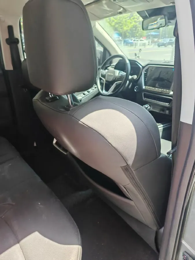 2021 Isuzu D-MAX 1.9T 163HP L4 6AT,autocango,china used car exporter,china ev exporter,chinese used car exporter,chinese used ev exporter
