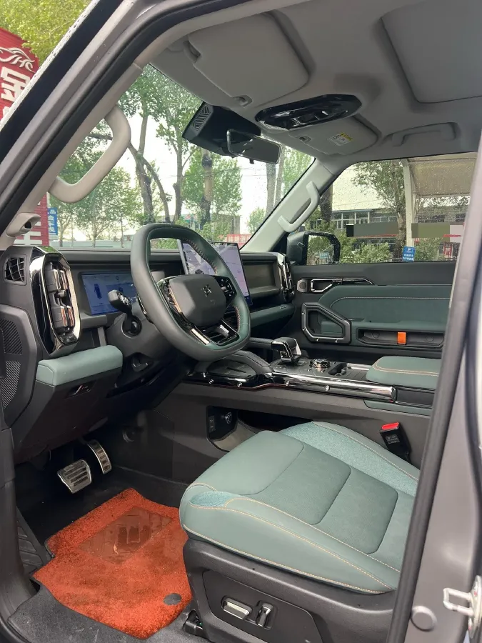2023 Jetour Traveller 2.0T 254HP L4 7DCT,autocango,china used car exporter,china ev exporter,chinese used car exporter,chinese used ev exporter