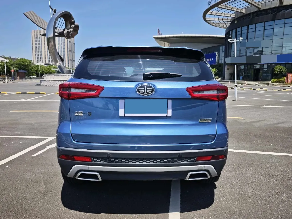 2018 FAW Senia R9 1.2T 143HP L4 7DCT,autocango,china used car exporter,china ev exporter,chinese used car exporter,chinese used ev exporter
