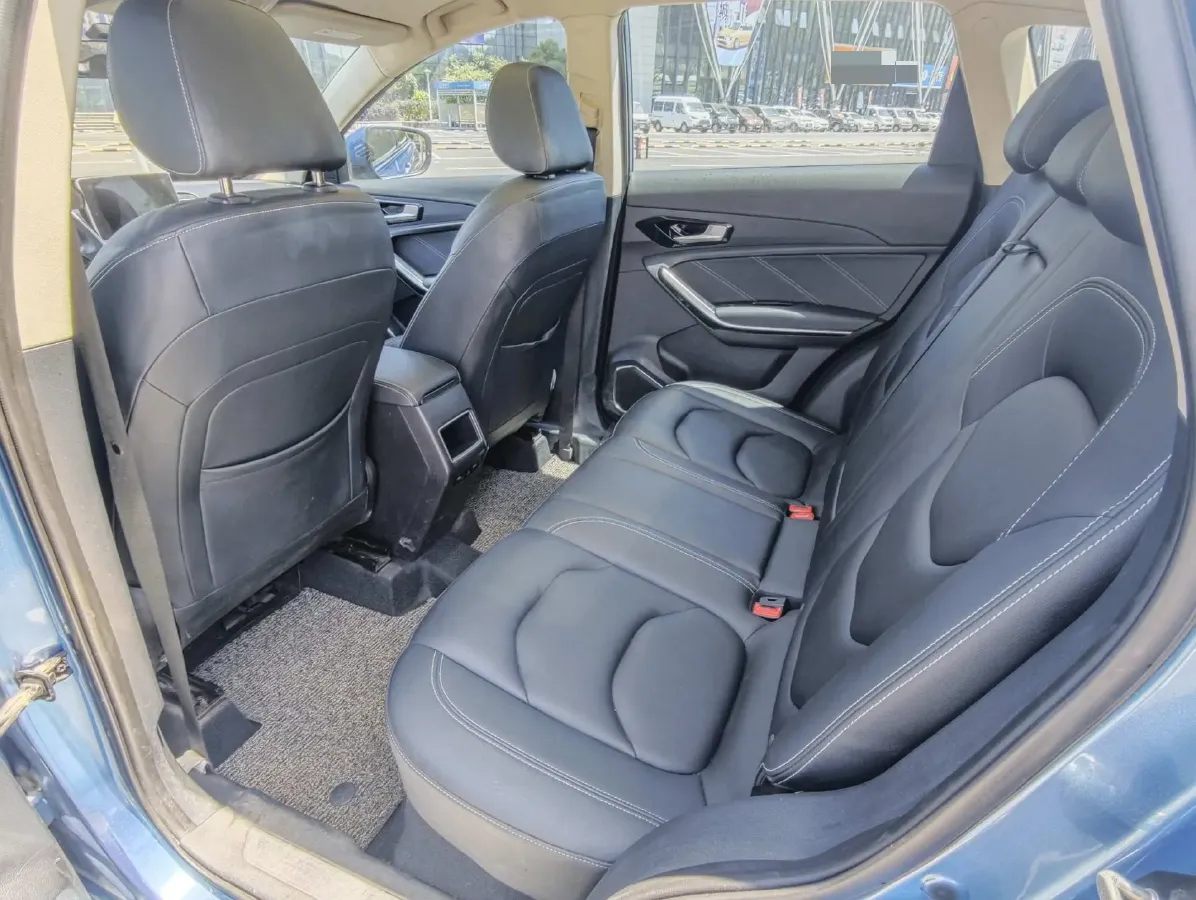 2018 FAW Senia R9 1.2T 143HP L4 7DCT,autocango,china used car exporter,china ev exporter,chinese used car exporter,chinese used ev exporter