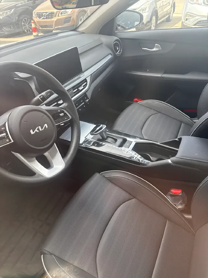 2024 Kia K3 1.5L 115HP L4 CVT,autocango,china used car exporter,china ev exporter,chinese used car exporter,chinese used ev exporter