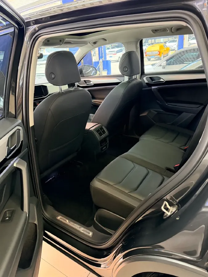 2022 Volkswagen Tayron 1.4T 150HP L4 7DCT,autocango,china used car exporter,china ev exporter,chinese used car exporter,chinese used ev exporter