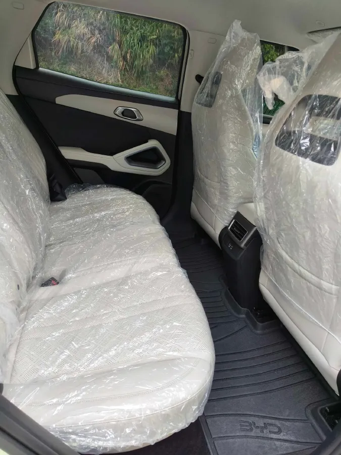 2024 BYD YuanUP BEV 45.12KWH,autocango,china used car exporter,china ev exporter,chinese used car exporter,chinese used ev exporter