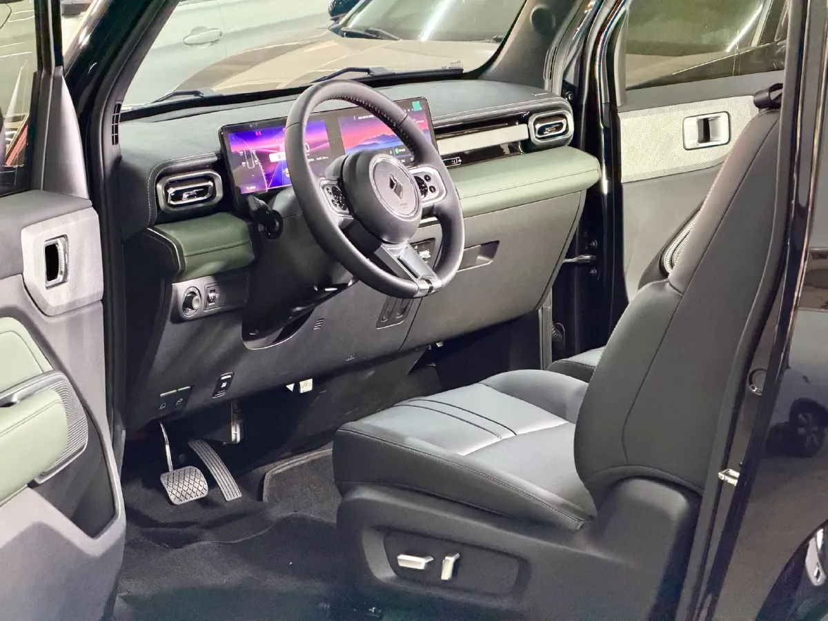 2024 BaoJun YepPlus BEV 41.9KWH,autocango,china used car exporter,china ev exporter,chinese used car exporter,chinese used ev exporter