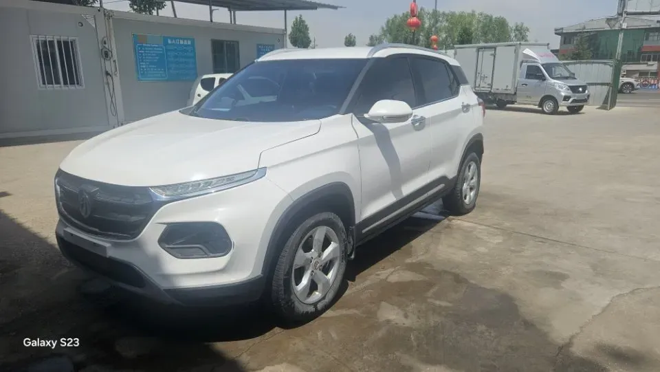 2017 BaoJun 310W 1.5L 105HP L4 6MT,autocango,china used car exporter,china ev exporter,chinese used car exporter,chinese used ev exporter