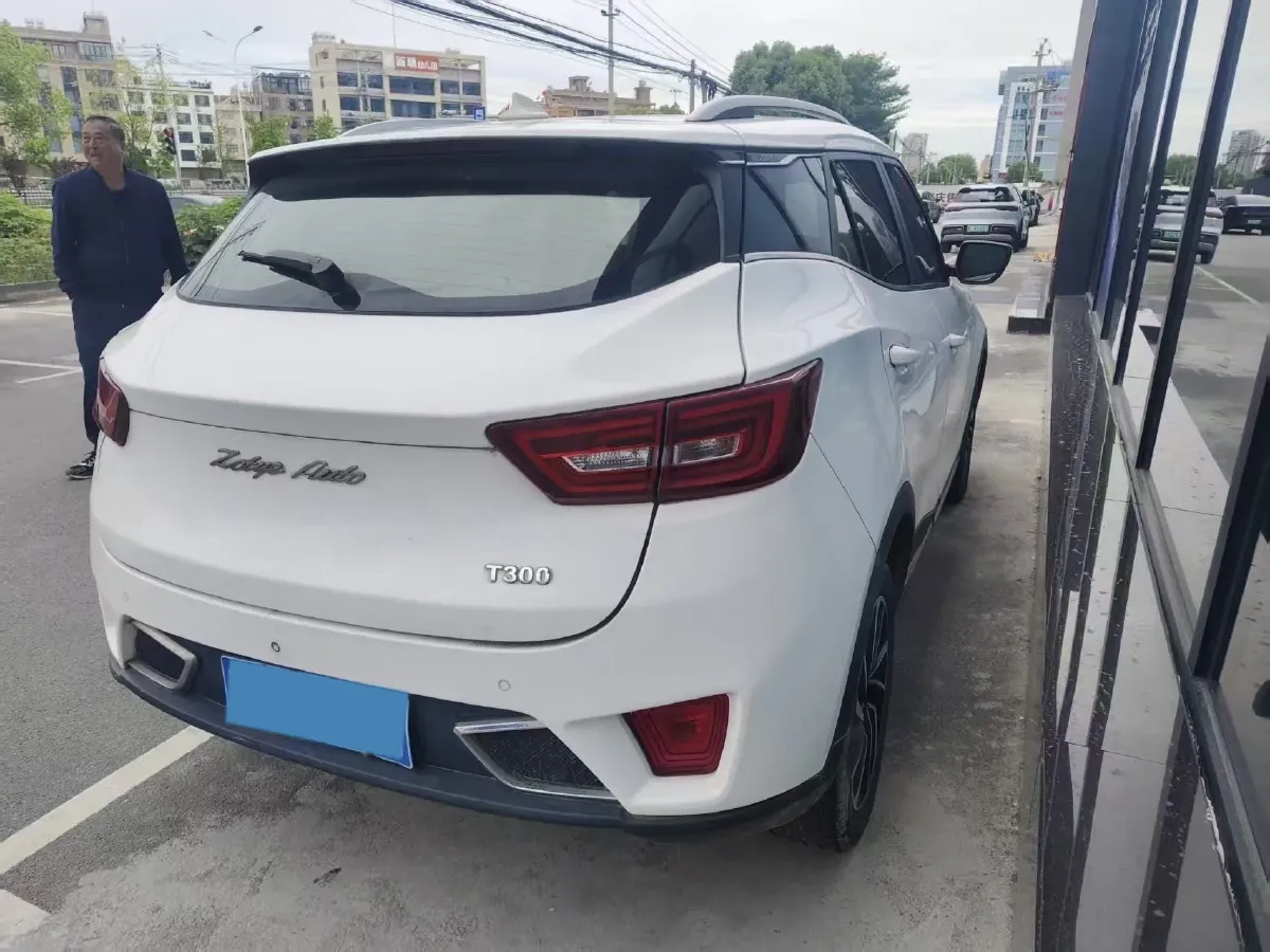 2017 Zotye T300 1.5T 144HP L4 CVT,autocango,china used car exporter,china ev exporter,chinese used car exporter,chinese used ev exporter