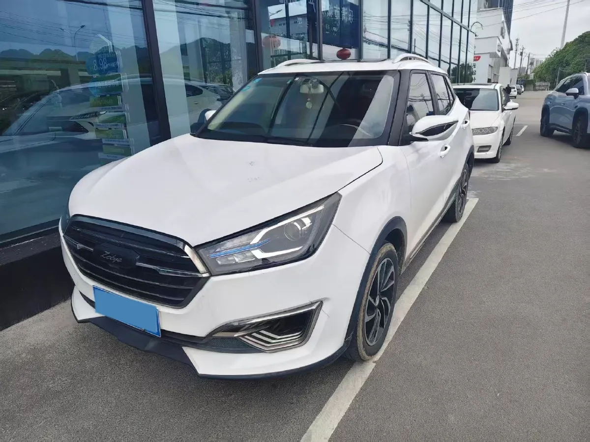2017 Zotye T300 1.5T 144HP L4 CVT,autocango,china used car exporter,china ev exporter,chinese used car exporter,chinese used ev exporter