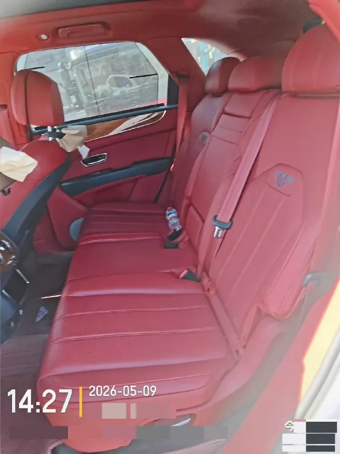 2021 Bentley Bentayga 4.0T 550HP V8 8AT,autocango,china used car exporter,china ev exporter,chinese used car exporter,chinese used ev exporter