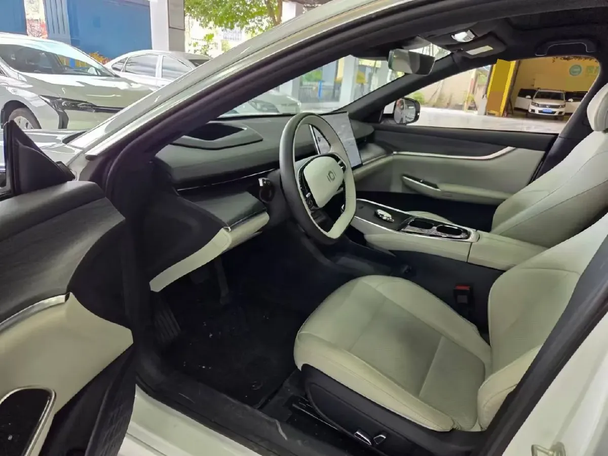 2025 ChangAn QiYuan A07 REEV 95HP REEV 18.4KWH,autocango,china used car exporter,china ev exporter,chinese used car exporter,chinese used ev exporter