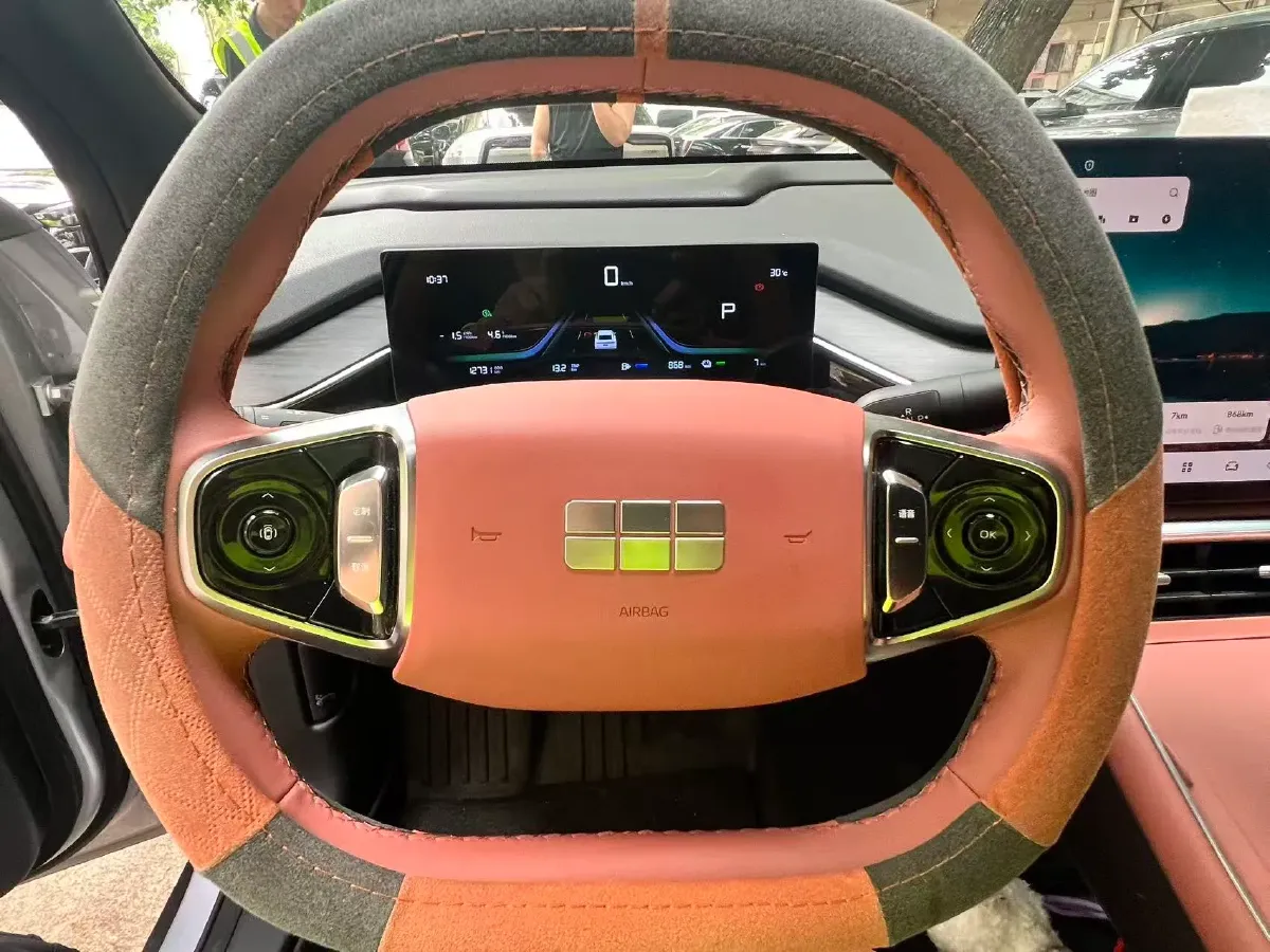 2025 Geely Galaxy L6 1.5L 112HP L4 1DHT PHEV 19.09KWH,autocango,china used car exporter,china ev exporter,chinese used car exporter,chinese used ev exporter