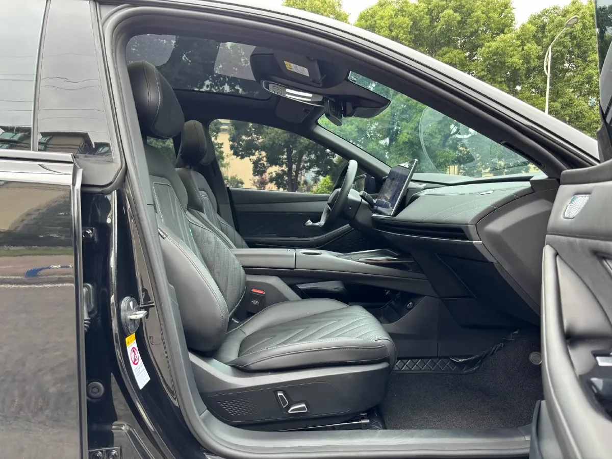 2024 Deepal SL03 BEV 58.89KWH,autocango,china used car exporter,china ev exporter,chinese used car exporter,chinese used ev exporter