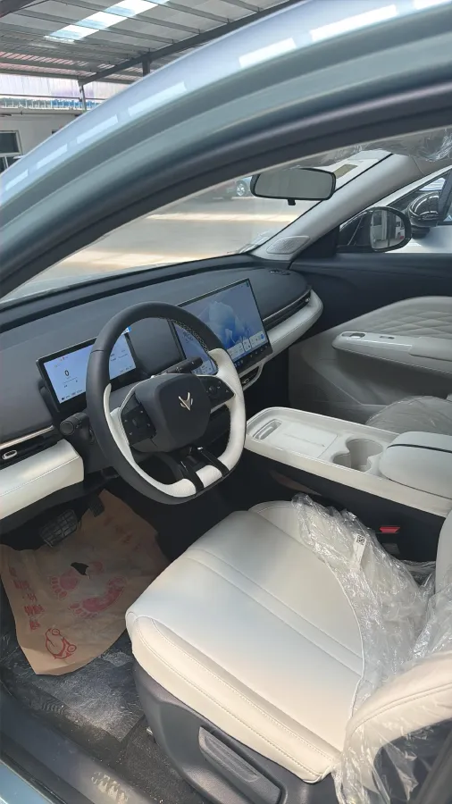 2025 WuLing HongGuang New Energy REEV 99HP REEV,autocango,china used car exporter,china ev exporter,chinese used car exporter,chinese used ev exporter
