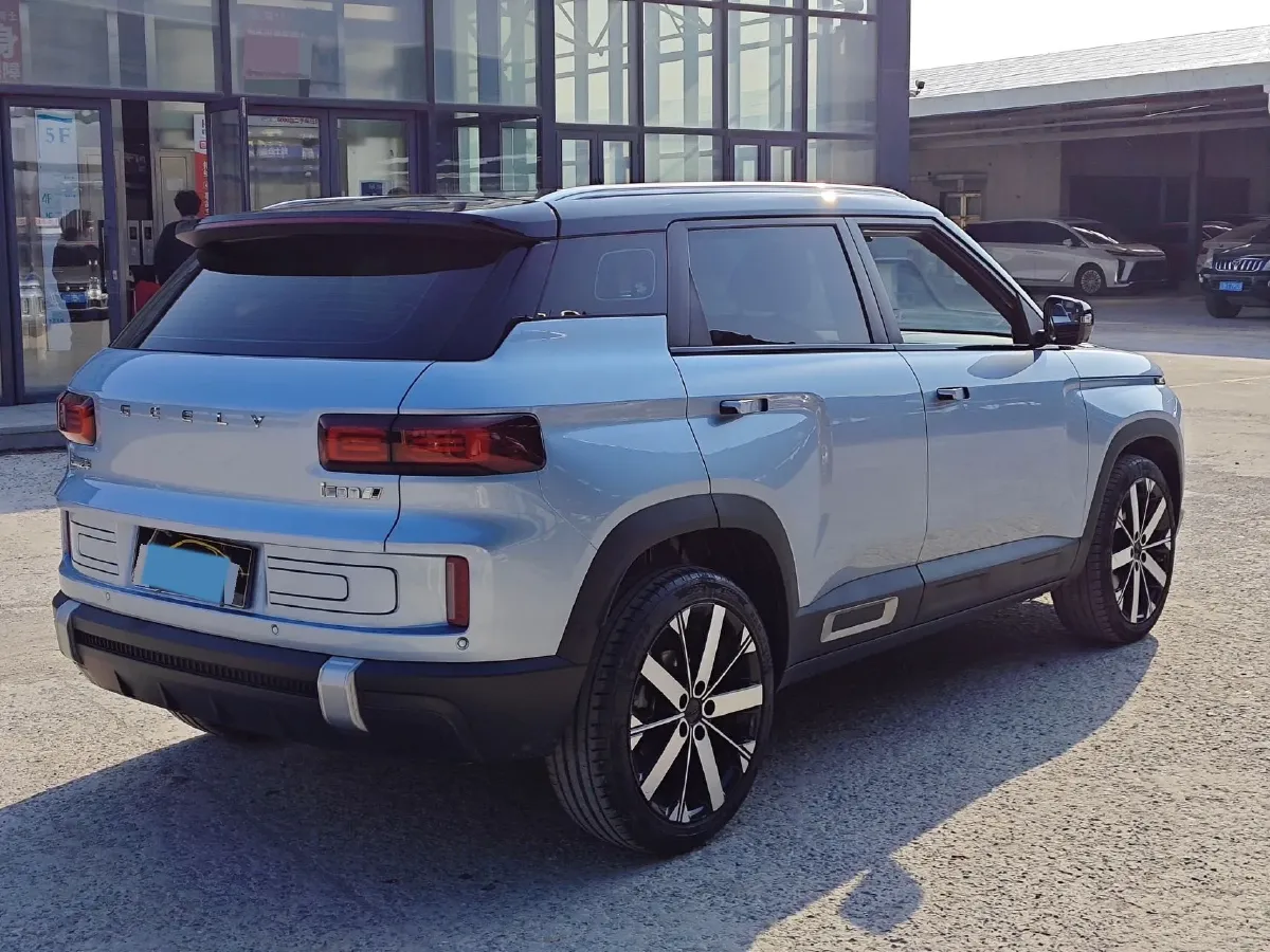 2023 Geely ICON 1.5T 181HP L4 7DCT,autocango,china used car exporter,china ev exporter,chinese used car exporter,chinese used ev exporter
